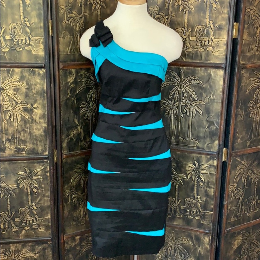 Frank Lyman Designs cocktail dress